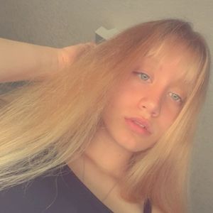 Meet your Posher, Sadie